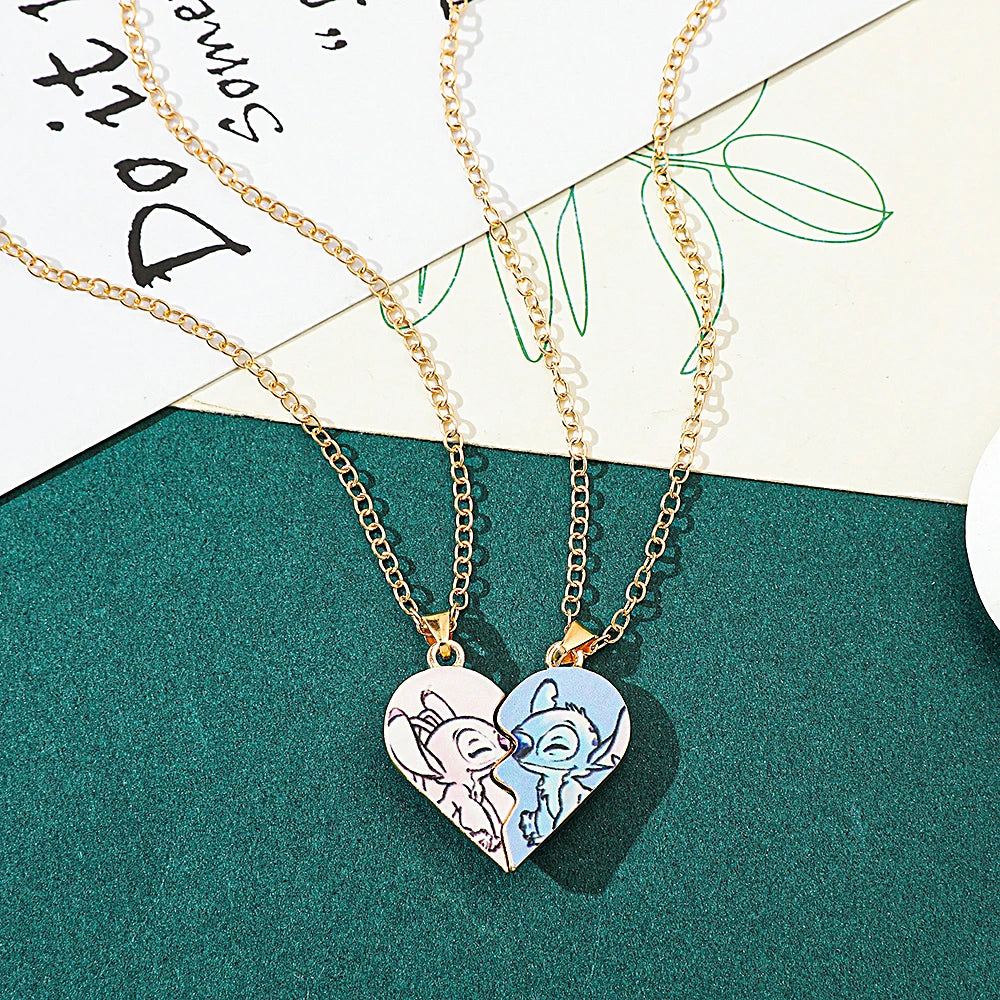Collar Pareja Stitch y Angel – Amor en Cada Detalle
